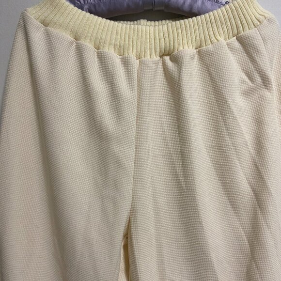 Two Piece Loungewear Set Cardigan & Pants in Cream Color Size M - Picture 12 of 12